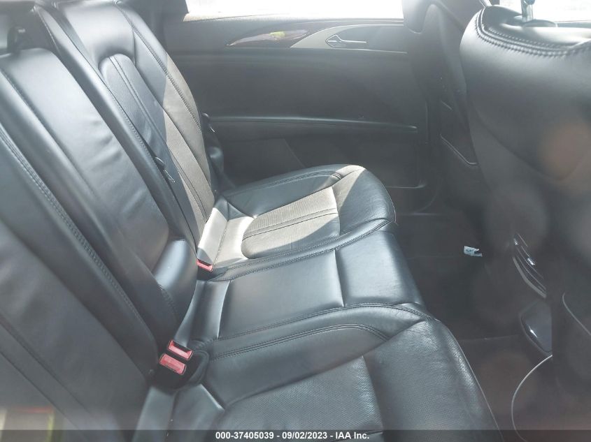 2017 LINCOLN MKZ RESERVE - 3LN6L5E95HR611994
