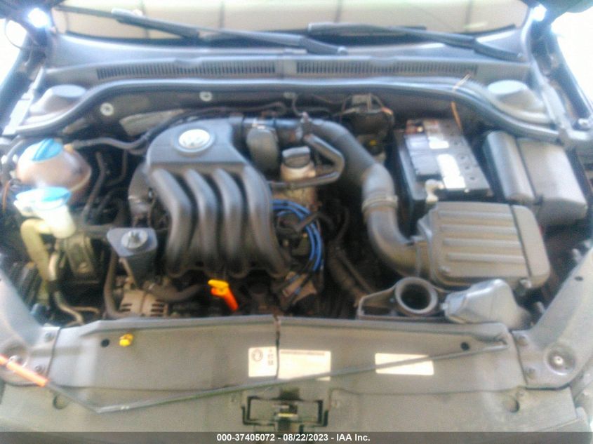 2014 VOLKSWAGEN JETTA SEDAN S - 3VW2K7AJ1EM391518