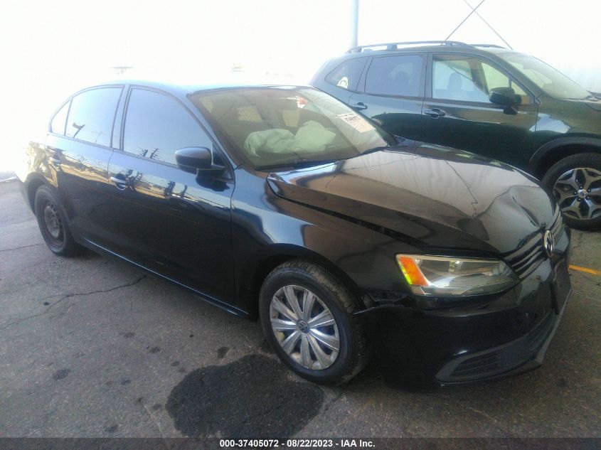 2014 VOLKSWAGEN JETTA SEDAN S - 3VW2K7AJ1EM391518