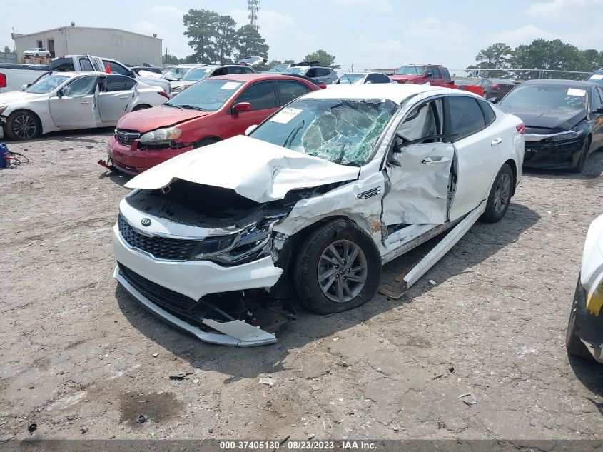 5XXGT4L39LG413234 Kia Optima LX/S/SE 2