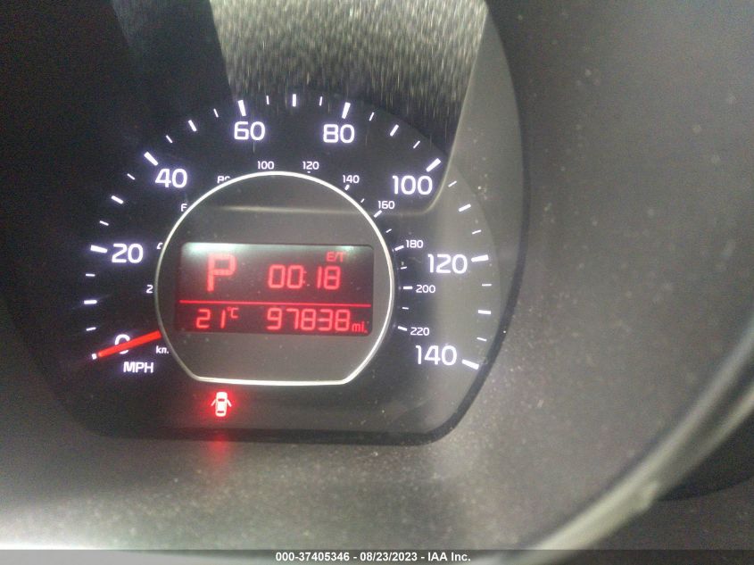 2018 KIA SOUL + - KNDJP3A5XJ7537057