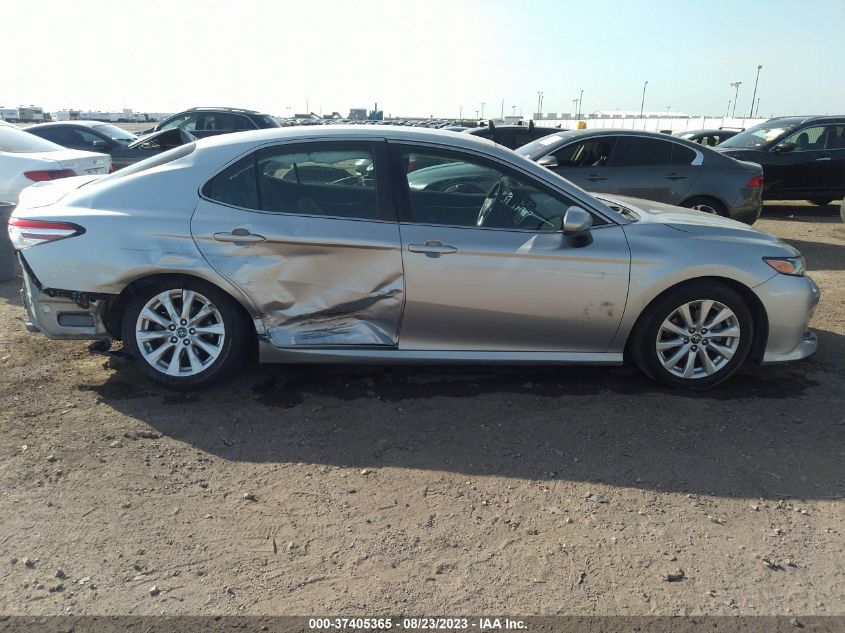 2018 TOYOTA CAMRY LE/SE/XLE/L - 4T1B11HK2JU003795