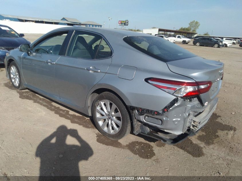 2018 TOYOTA CAMRY LE/SE/XLE/L - 4T1B11HK2JU003795