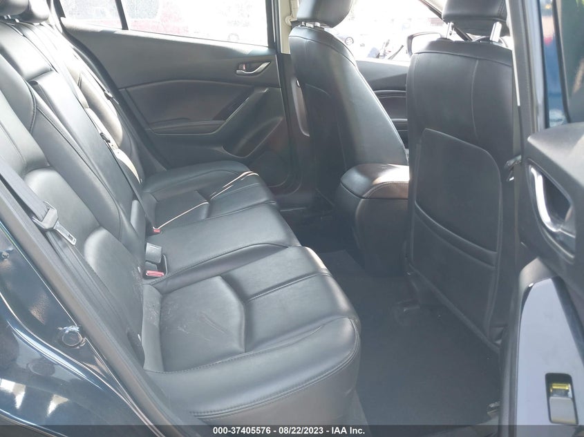 VIN 3MZBN1L36JM208787 2018 MAZDA MAZDA3 5-DOOR TOURING