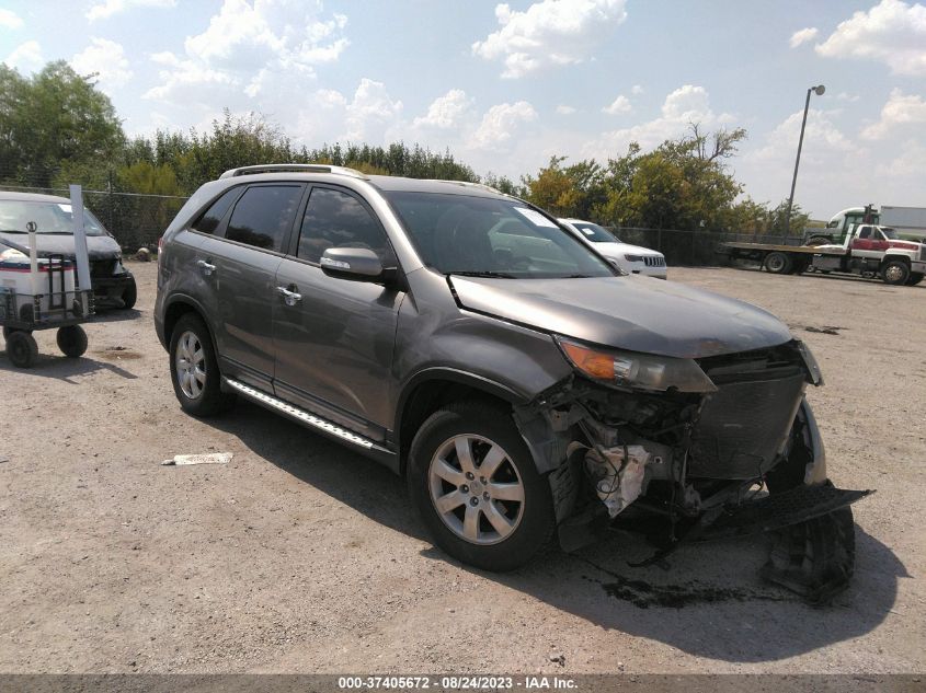 2013 KIA SORENTO LX - 5XYKT4A63DG330161