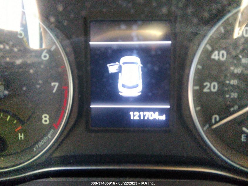 2019 HYUNDAI KONA SE - KM8K12AA6KU226527