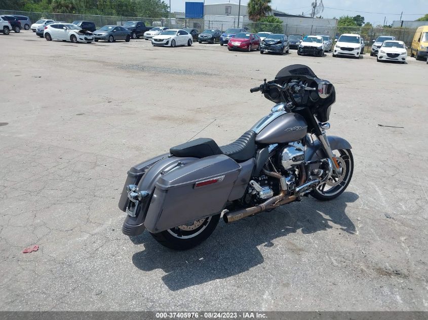 2015 HARLEY-DAVIDSON FLHX STREET GLIDE - 1HD1KBM17FB682674