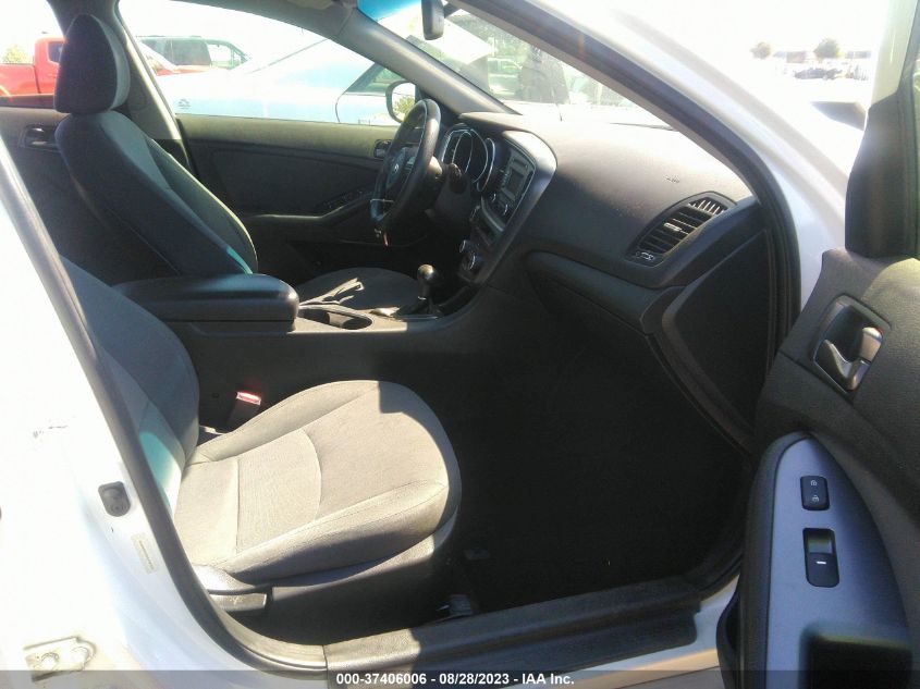 2015 KIA OPTIMA LX - 5XXGM4A72FG498702
