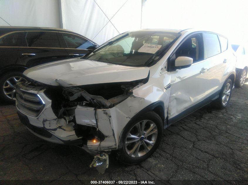 2017 FORD ESCAPE SE - 1FMCU0GD7HUC04420