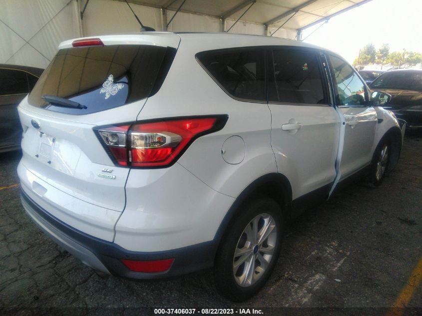 2017 FORD ESCAPE SE - 1FMCU0GD7HUC04420