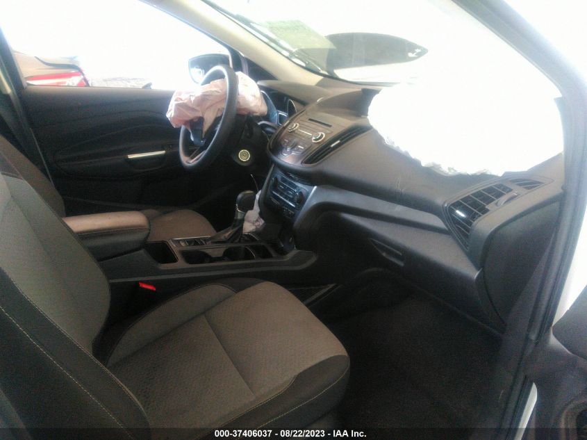 2017 FORD ESCAPE SE - 1FMCU0GD7HUC04420