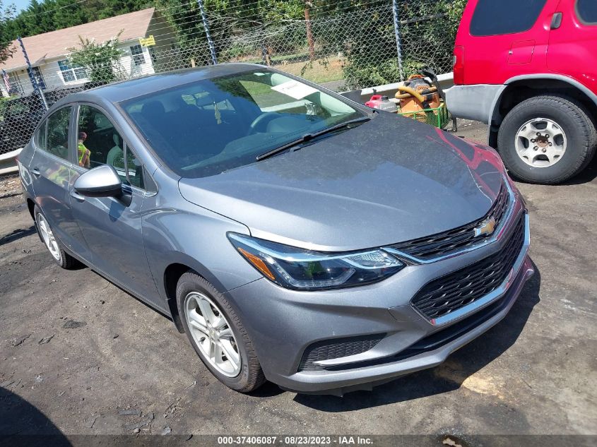 2018 CHEVROLET CRUZE LT - 1G1BE5SM5J7238810