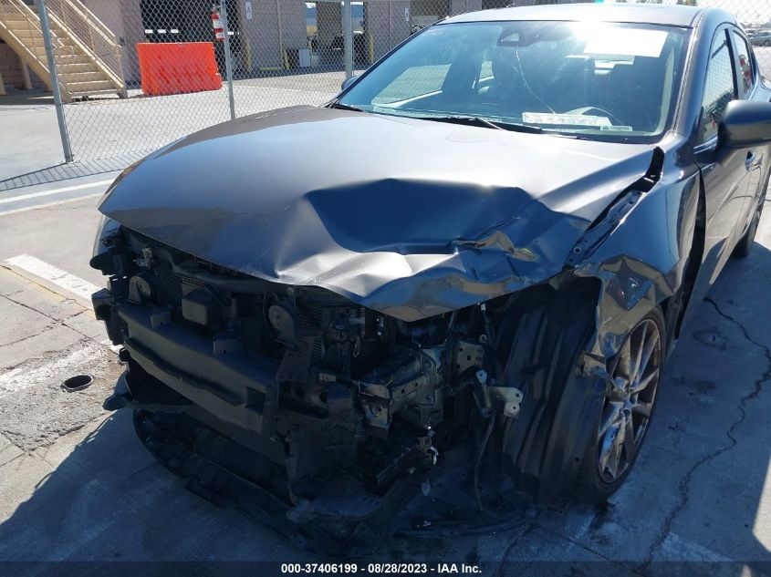 2018 MAZDA MAZDA3 4-DOOR TOURING - 3MZBN1V38JM176941