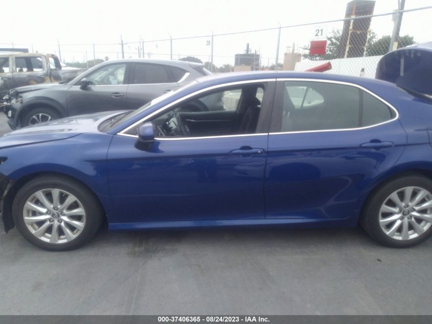 2018 TOYOTA CAMRY LE/SE/XLE/L - 4T1B11HK0JU505107