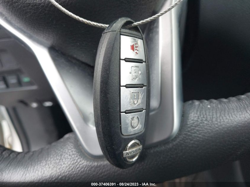 2017 NISSAN ROGUE SV - KNMAT2MV6HP604815