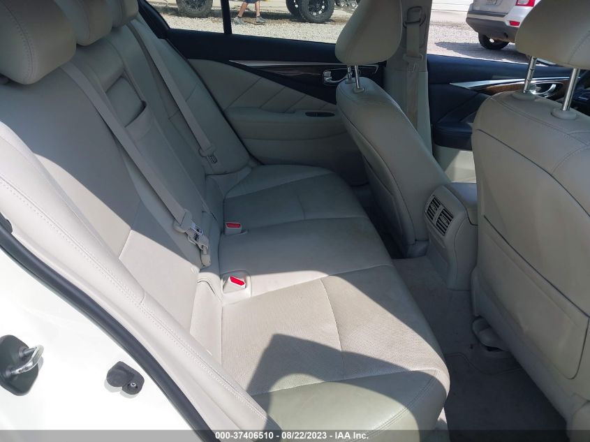 2018 INFINITI Q50 3.0T LUXE - JN1EV7AP0JM350267