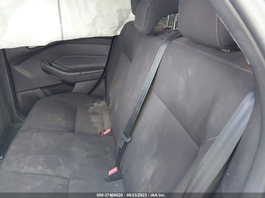 2015 FORD FOCUS SE - 1FADP3F20FL219139