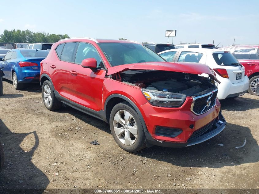 YV4162XZ0K2010101 VOLVO XC40 MOMENTUM/R-DESIGN 2019