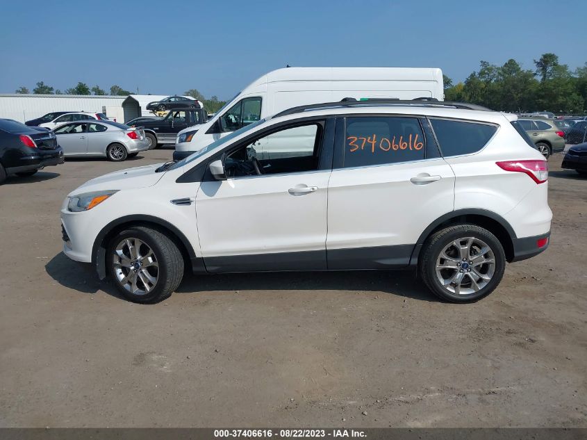 2016 FORD ESCAPE SE - 1FMCU0G98GUB86939