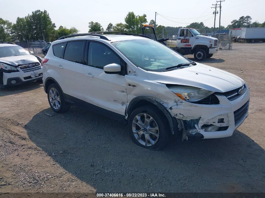 2016 FORD ESCAPE SE - 1FMCU0G98GUB86939