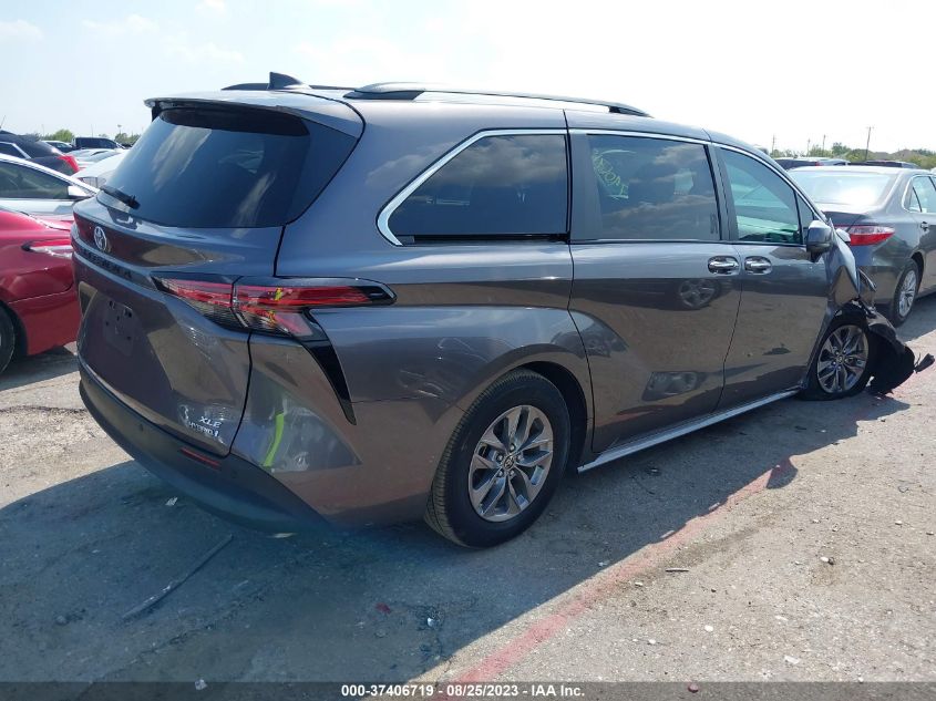 VIN 5TDYRKEC2NS136352 2022 TOYOTA SIENNA XLE