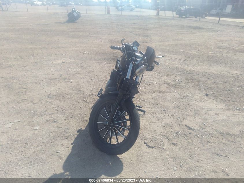 2013 HARLEY-DAVIDSON XL883 IRON 883 - 1HD4LE21XDC435011