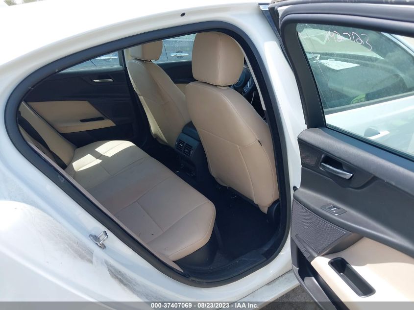 2018 JAGUAR XE 25T - SAJAR4FX8JCP27197