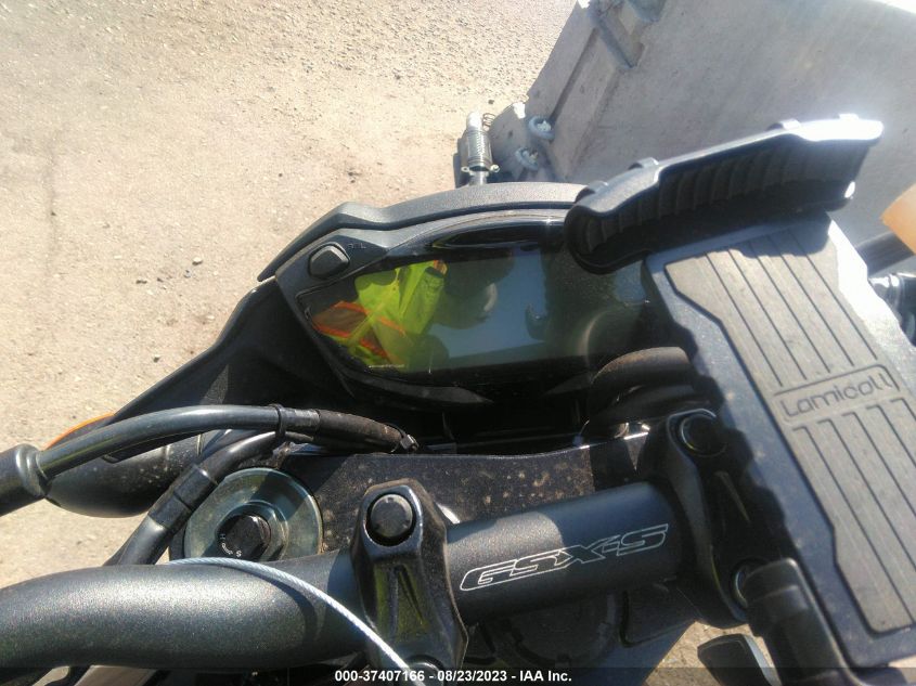 2022 SUZUKI GSX-S750 M/Z JS1C533B0N7102131
