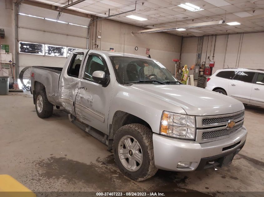 2013 CHEVROLET SILVERADO 1500 LT - 1GCRKSE73DZ408223