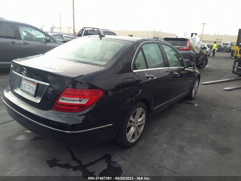 2013 MERCEDES-BENZ C-CLASS C 250 - WDDGF4HB3DF965227