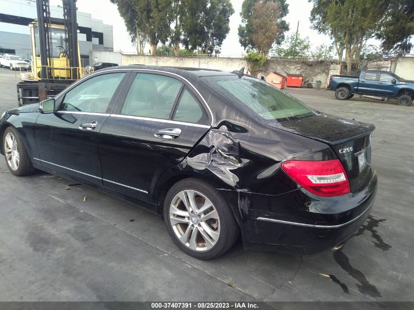 2013 MERCEDES-BENZ C-CLASS C 250 - WDDGF4HB3DF965227