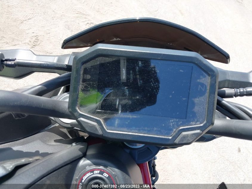 2023 KAWASAKI ZR900 F - ML5ZRDF15PDA62739