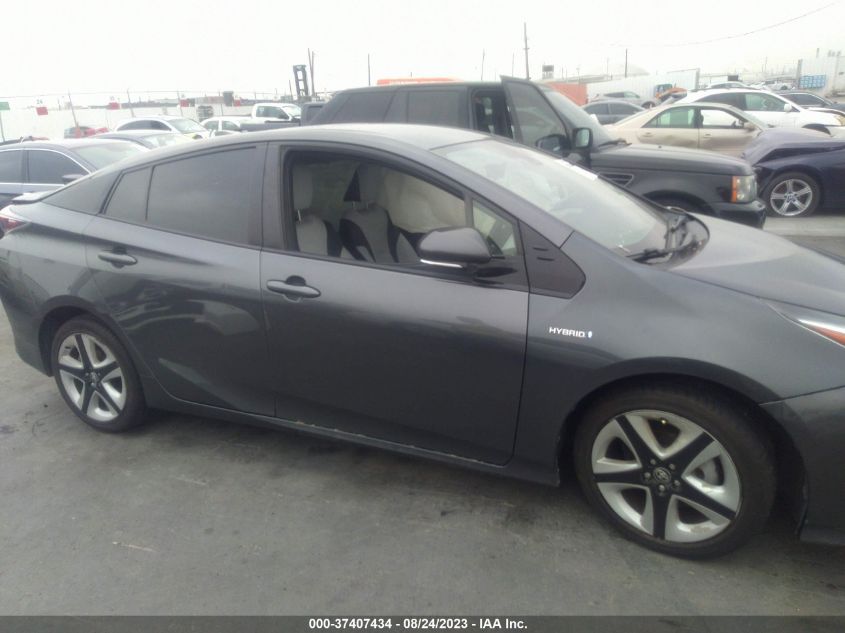 2016 TOYOTA PRIUS FOUR - JTDKARFU9G3015092