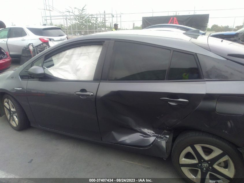 2016 TOYOTA PRIUS FOUR - JTDKARFU9G3015092