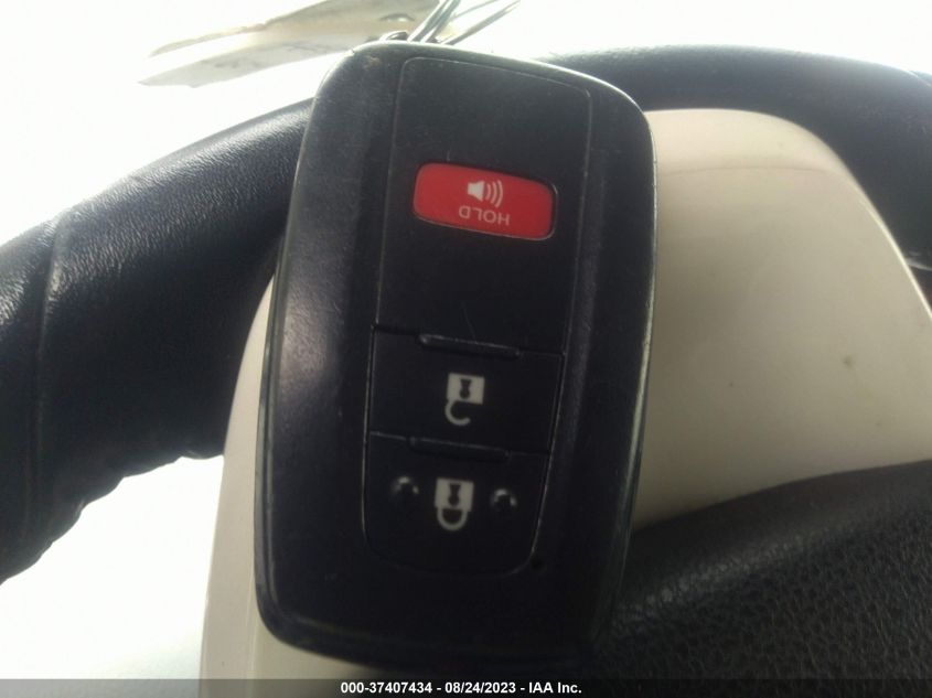 2016 TOYOTA PRIUS FOUR - JTDKARFU9G3015092