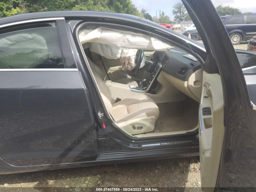 2014 VOLVO S60 T5 - YV1612FS5E1285821
