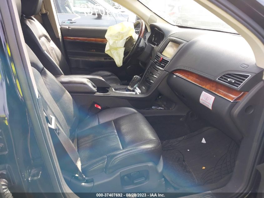 2014 LINCOLN MKT ECOBOOST - 2LMHJ5AT0EBL51468