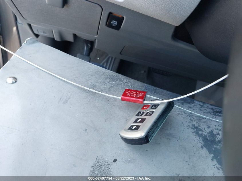 2018 TOYOTA SIENNA XLE AUTO ACCESS - 5TDYZ3DC9JS910050