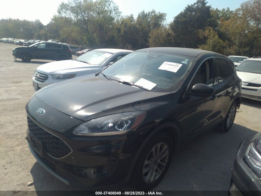 2020 FORD ESCAPE SE - 1FMCU0G65LUA83784