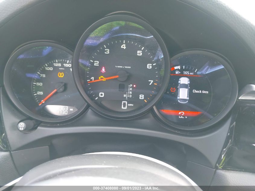 2017 PORSCHE MACAN - WP1AA2A56HLB02872