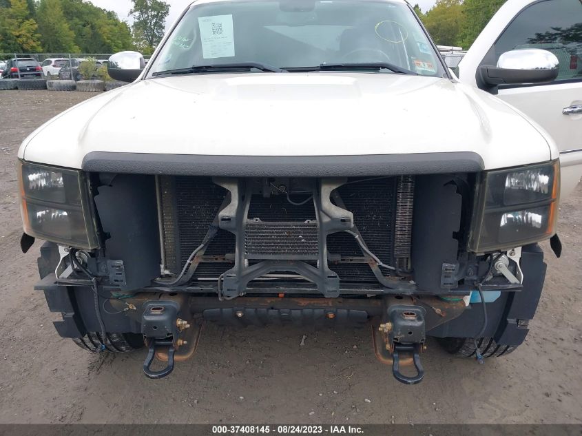 2013 GMC SIERRA 1500 DENALI - 3GTP2XE22DG301303
