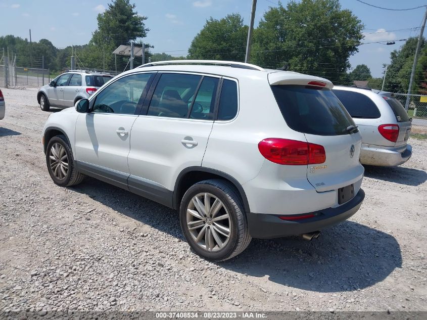 2016 VOLKSWAGEN TIGUAN SE - WVGBV7AXXGW590502