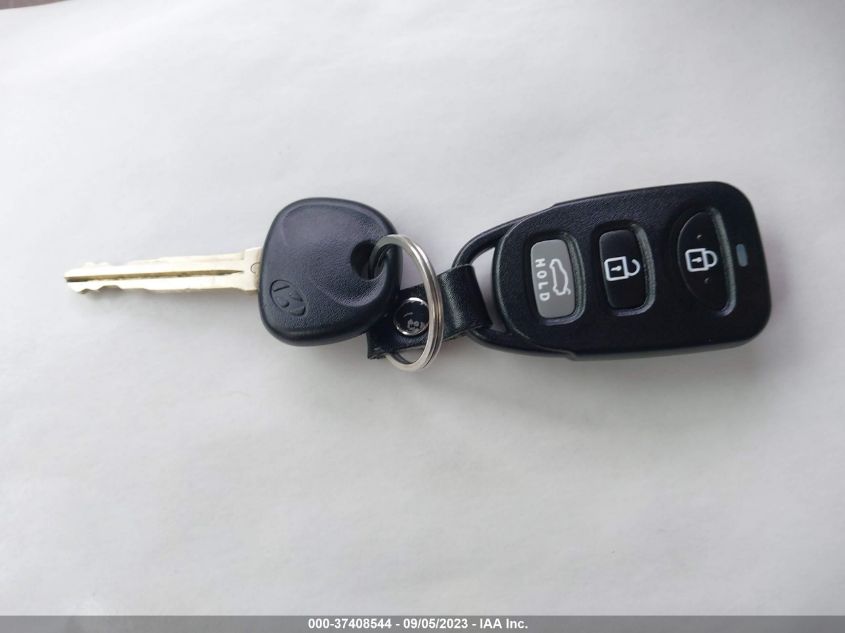 2020 HYUNDAI ELANTRA SEL - 5NPD84LF7LH595535