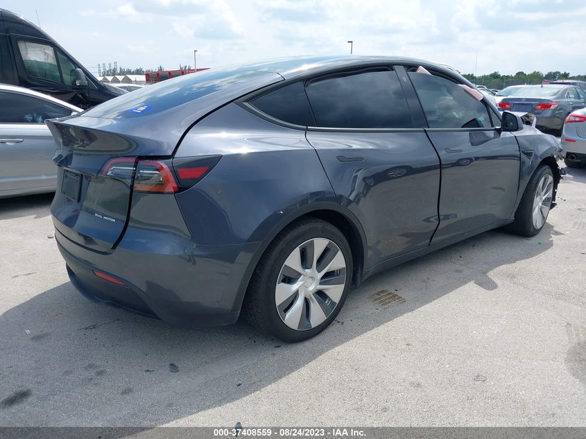 VIN 7SAYGAEE6PF610895 2023 TESLA MODEL Y LONG RANGE
