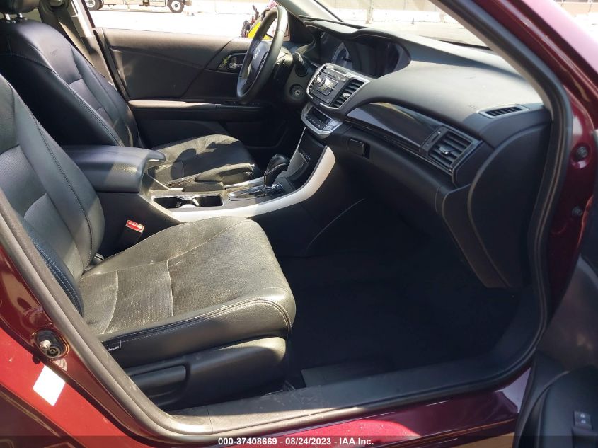 2015 HONDA ACCORD SEDAN SPORT - 1HGCR2F52FA123613