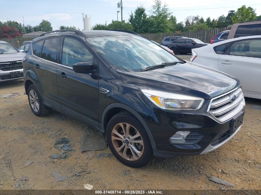 2018 FORD ESCAPE SE - 1FMCU9GD3JUA39900