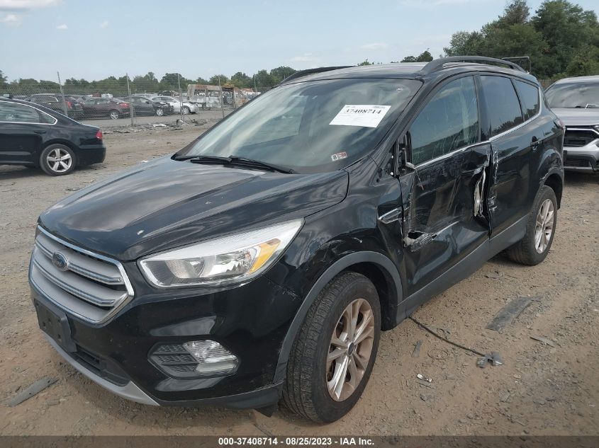 2018 FORD ESCAPE SE - 1FMCU9GD3JUA39900