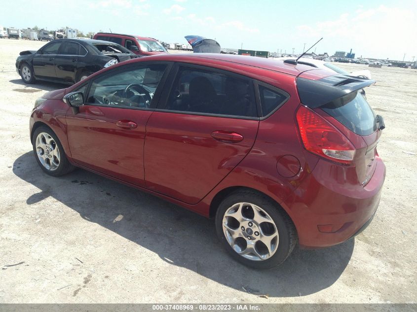 2013 FORD FIESTA TITANIUM - 3FADP4FJ8DM142402