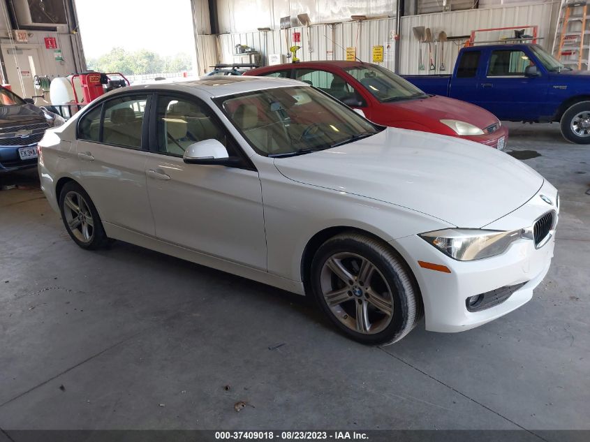 2014 BMW 3 SERIES 320I XDRIVE - WBA3C3G53ENS71732