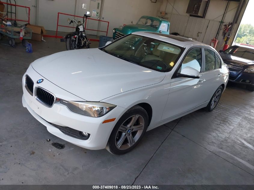 2014 BMW 3 SERIES 320I XDRIVE - WBA3C3G53ENS71732